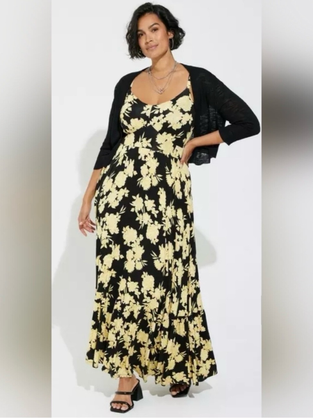 Torrid Maxi Dress Black Yellow Floral Women’s Size 3X Adjustable Straps Pockets